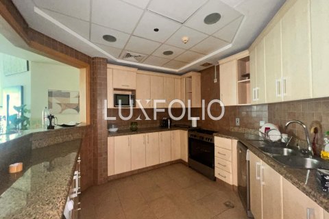 Apartamento en Shoreline Apartments, Palm Jumeirah, Dubai, 3 dormitorios, 206 m², № 46099 - foto 4