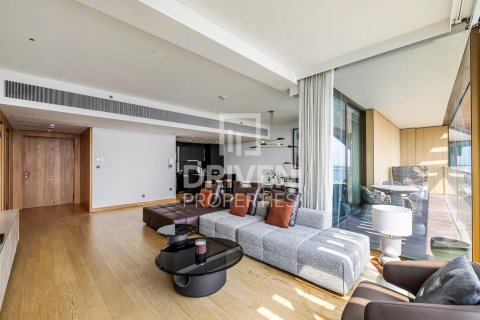 Apartment in Jumeirah Bay Island, Jumeirah, Dubai 1 bedroom, 150 sq.m. № 20518 - photo 1