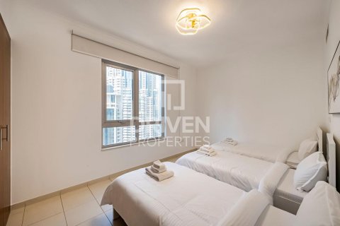 Appartement à The Residences, Downtown Dubai (Downtown Burj Dubai), Dubai, 2 chambres, 135 m², № 20519 - photo 3