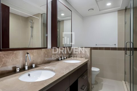 Appartement à 29 Burj Boulevard, Downtown Dubai (Downtown Burj Dubai), Dubai, 2 chambres, 109 m², № 65169 - photo 13