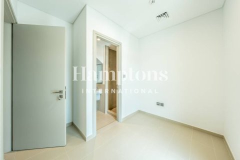 Снять в аренду таунхаус в Silver Springs, DAMAC Hills (Akoya by DAMAC), Дубай: 3 спальни, 135.12927156м², № 91105 - фото 6