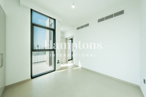 Снять в аренду таунхаус в Silver Springs, DAMAC Hills (Akoya by DAMAC), Дубай: 3 спальни, 135.12927156м², № 91105 - фото 9