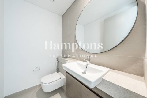 Снять в аренду таунхаус в Silver Springs, DAMAC Hills (Akoya by DAMAC), Дубай: 3 спальни, 135.12927156м², № 91105 - фото 2