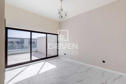 Adosado en District 11, Mohammed Bin Rashid City, Dubai, 4 dormitorios, 187 m², № 20319 - foto 22