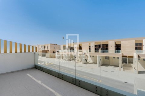 Adosado en District 11, Mohammed Bin Rashid City, Dubai, 4 dormitorios, 187 m², № 20319 - foto 26
