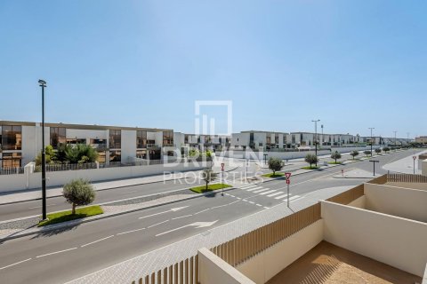Adosado en District 11, Mohammed Bin Rashid City, Dubai, 4 dormitorios, 187 m², № 20319 - foto 27