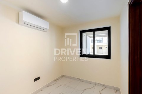 Adosado en District 11, Mohammed Bin Rashid City, Dubai, 4 dormitorios, 187 m², № 20319 - foto 15
