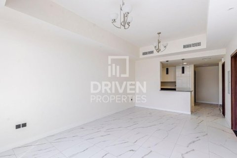 Adosado en District 11, Mohammed Bin Rashid City, Dubai, 4 dormitorios, 187 m², № 20319 - foto 1