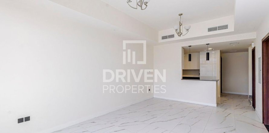 Adosado en District 11, Mohammed Bin Rashid City, Dubai, 4 dormitorios, 187 m², № 20319