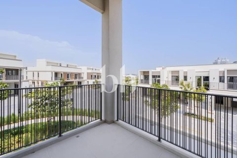 Villa in Tilal Al Ghaf, Dubai 4 bedrooms, 202 sq.m. № 58682 - photo 15