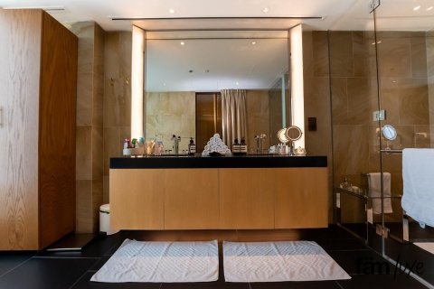 Apartment in Dubai 2 bedrooms, 180 sq.m. № 133035 - photo 4