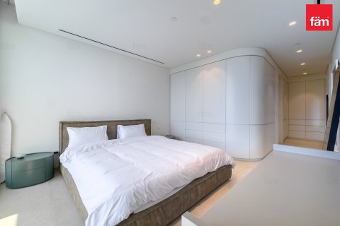 Apartment in Dubai 3 bedrooms, 198.6 sq.m. № 141969 - photo 14