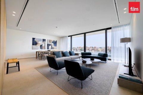 Apartment in Dubai 3 bedrooms, 198.6 sq.m. № 141969