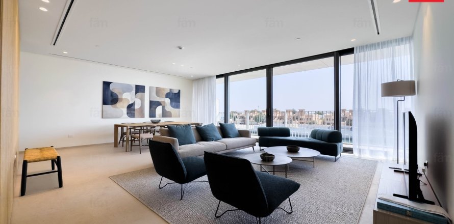Apartment in Dubai 3 bedrooms, 198.6 sq.m. № 141969