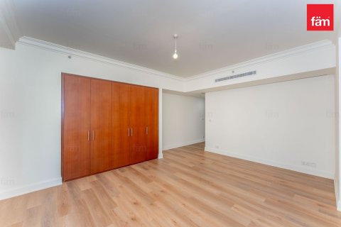 Снять в аренду квартиру в Дубай Марине, Дубай: 3 спальни, 216.1м², № 141972 - фото 13