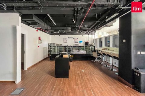 Shop in Dubai 358.4 sq.m. № 141975 - photo 9