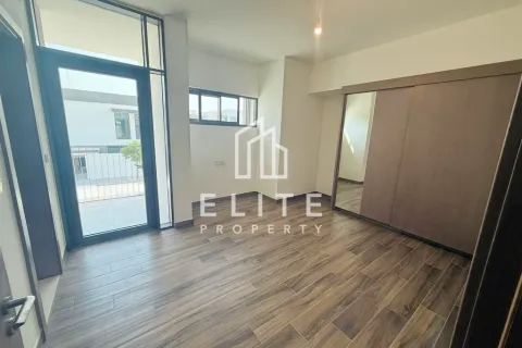 Villa in Dubai 4 bedrooms № 85467 - photo 6