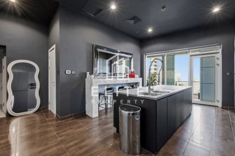 Apartment in The Torch, Dubai Marina, Dubai 4 bedrooms, 559 sq.m. № 85468 - photo 16