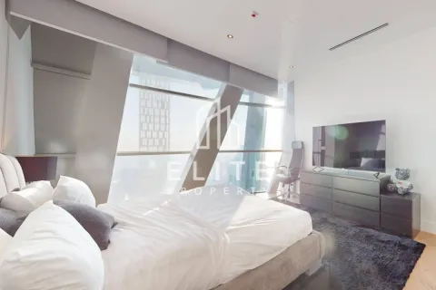 Apartment in Cayan Tower, Dubai Marina, Dubai 4 bedrooms, 312 sq.m. № 85459 - photo 15