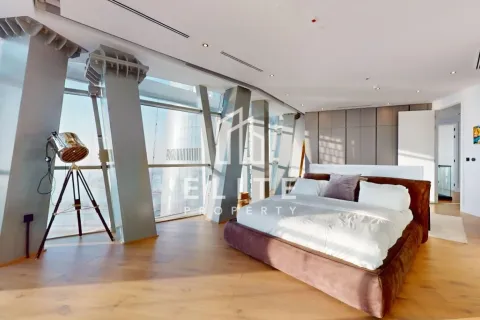 Apartment in Cayan Tower, Dubai Marina, Dubai 4 bedrooms, 312 sq.m. № 85459 - photo 11