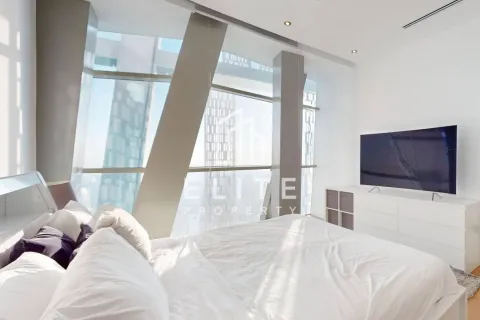 Apartment in Cayan Tower, Dubai Marina, Dubai 4 bedrooms, 312 sq.m. № 85459 - photo 10