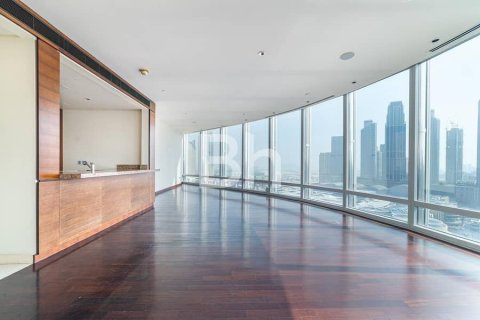 Apartment in Downtown Dubai (Downtown Burj Dubai), Dubai 2 bedrooms, 187 sq.m. № 24228 - photo 19