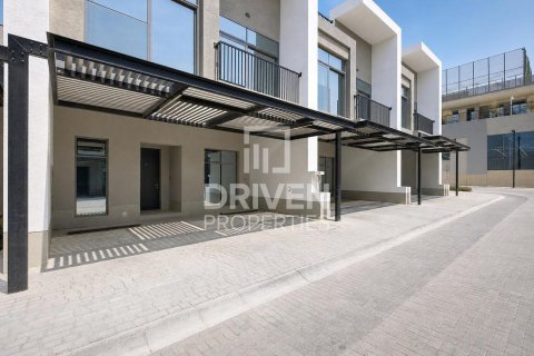 Villa in Liwan, Dubai Land, Dubai 5 bedrooms, 301.47 sq.m. № 143206 - photo 22