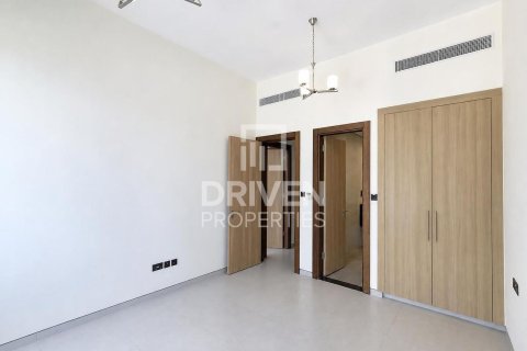 Villa in Liwan, Dubai Land, Dubai 5 bedrooms, 301.47 sq.m. № 143206 - photo 10