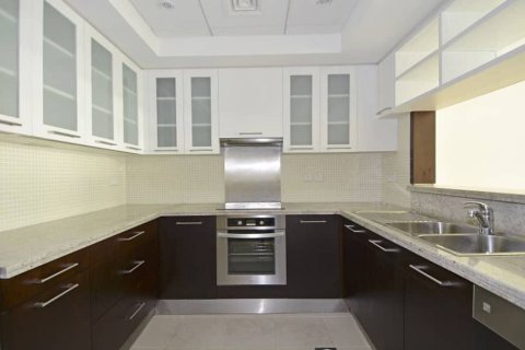 Apartment in Downtown Dubai (Downtown Burj Dubai), Dubai 1 bedroom, 76 sq.m. № 56483 - photo 4