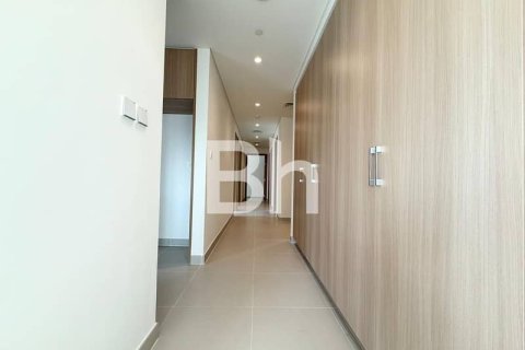 Apartment in Dubai Creek Harbour (The Lagoons), Dubai 3 bedrooms, 153 sq.m. № 56481 - photo 2