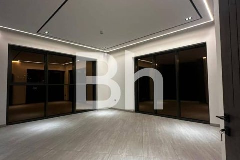 Villa in Nadd Al Sheba, Dubai 5 bedrooms, 488 sq.m. № 56486 - photo 20