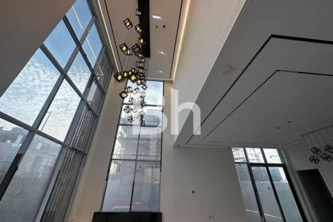 Villa in Nadd Al Sheba, Dubai 5 bedrooms, 488 sq.m. № 56486 - photo 28