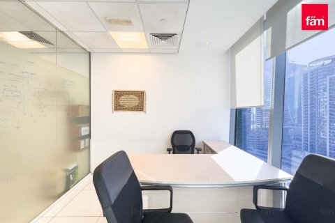 Office in Business Bay, Dubai 139.5 sq.m. № 13070 - photo 18
