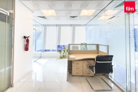 Office in Business Bay, Dubai 139.5 sq.m. № 13070 - photo 12