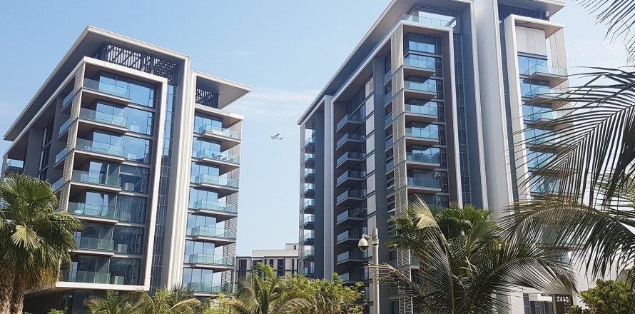 Villa en Dubai, 4 dormitorios, 720 m², № 5639