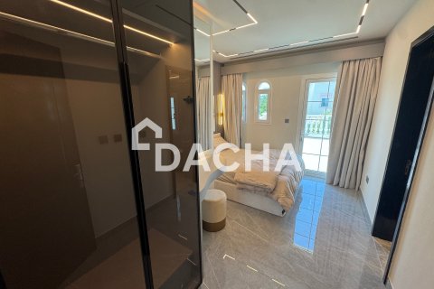 Townhouse in Jumeirah Village Triangle, Dubai 2 bedrooms, 152 sq.m. № 111603 - photo 14