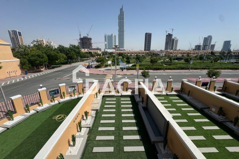 Townhouse in Jumeirah Village Triangle, Dubai 2 bedrooms, 152 sq.m. № 111603 - photo 6
