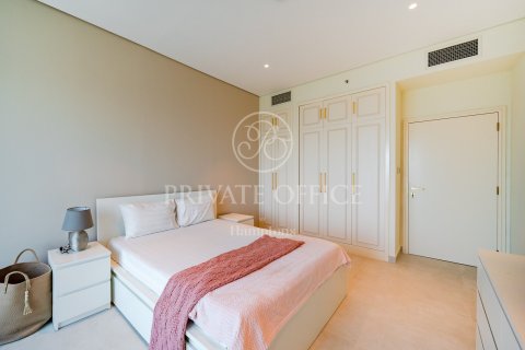 Apartment in The Address Dubai Marina, Dubai Marina, Dubai 3 bedrooms, 187.94276900 sq.m. № 63998 - photo 2