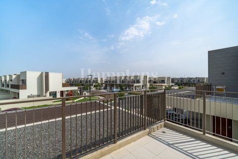 Villa à Dubai South (Dubai World Central), Dubai, 4 chambres, 293.10896500 m², № 64006 - photo 15