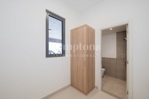 Снять в аренду виллу в Dubai South (Dubai World Central), Дубай: 4 спальни, 306.29840391м², № 64013 - фото 7