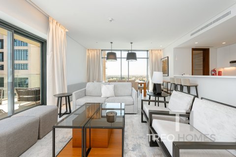 Apartment in The Hills, Dubai 3 bedrooms, 204 sq.m. № 13514 - photo 6