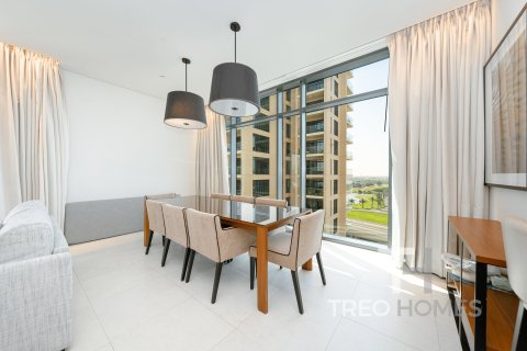 Apartment in The Hills, Dubai 3 bedrooms, 204 sq.m. № 13514 - photo 7