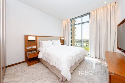 Apartment in The Hills, Dubai 3 bedrooms, 204 sq.m. № 13514 - photo 10