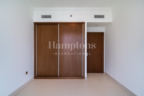 Apartamento en Dubai Harbour, Dubai, 1 dormitorio, 79.06045300 m², № 63831 - foto 1