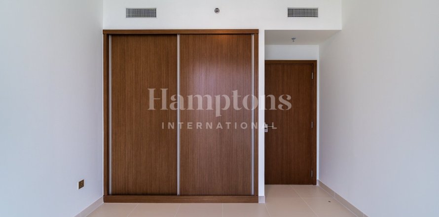 Apartamento en Dubai Harbour, Dubai, 1 dormitorio, 79.0605 m², № 63831