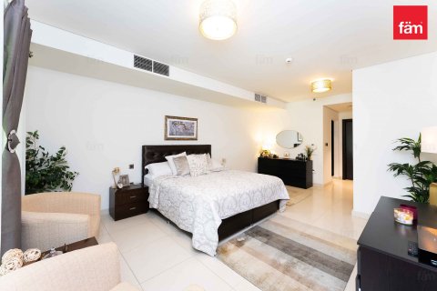 Купить квартиру в Пальме Джумейре, Дубай: 3 спальни, 397.9м², № 22716 - фото 11