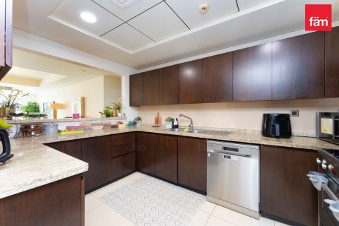 Купить квартиру в Пальме Джумейре, Дубай: 3 спальни, 397.9м², № 22716 - фото 6