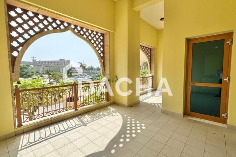 Apartamento en Marina Residences, Palm Jumeirah, Dubai, 2 dormitorios, 189 m², № 110349 - foto 12
