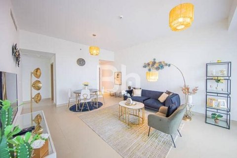Снять в аренду квартиру в Дубай Марине, Дубай: 2 спальни, 105м², № 21576 - фото 1