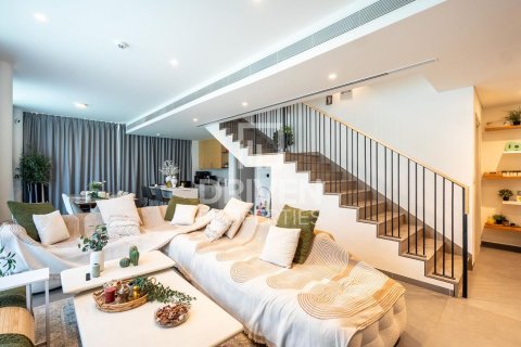 Villa en Arabian Ranches 3, Dubai, 4 dormitorios, 286.98 m², № 127401 - foto 4